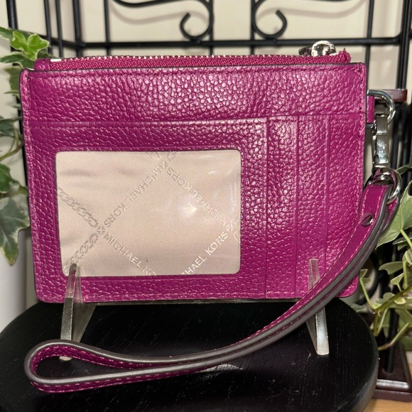 Michael Kors Wristlet Coin Card Wallet Purse - Picture 8 of 13